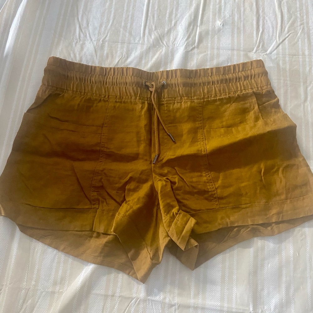 Athleta Women's Cabo Linen 4” shorts tan brown size 12